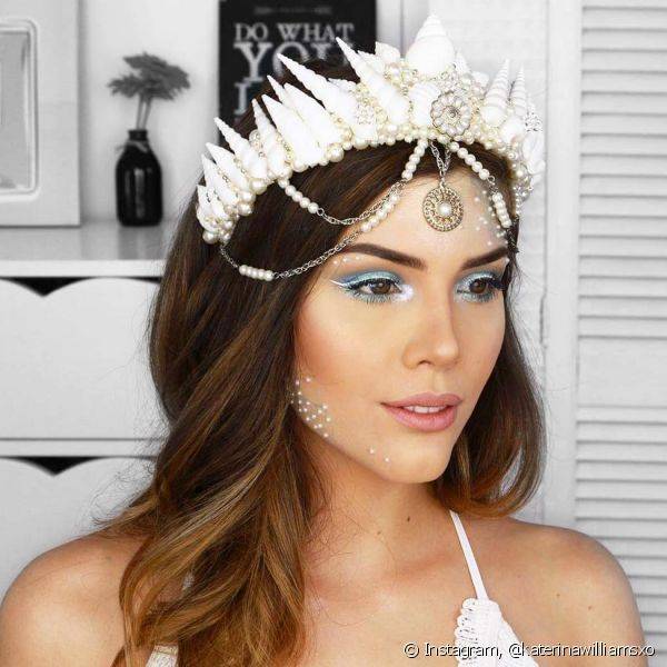 A fantasia e a maquiagem de sereia continua em alta para o Carnaval (Foto: Instagram @katerinawilliamsxo)